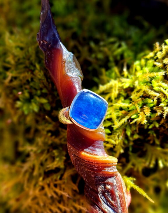 Kyanit Ring