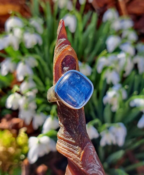 Kyanit Ring