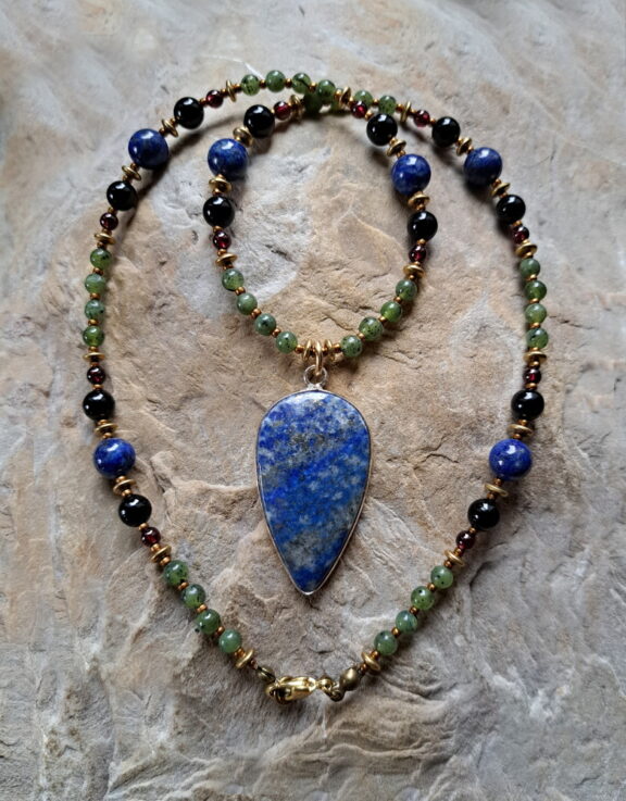 Lapislazuli Amulett Anhänger Edelsteinkette Heilsteinschmuck
