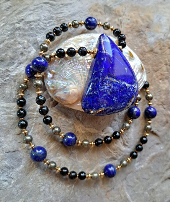 Lapislazuli Halskette - handgemacht