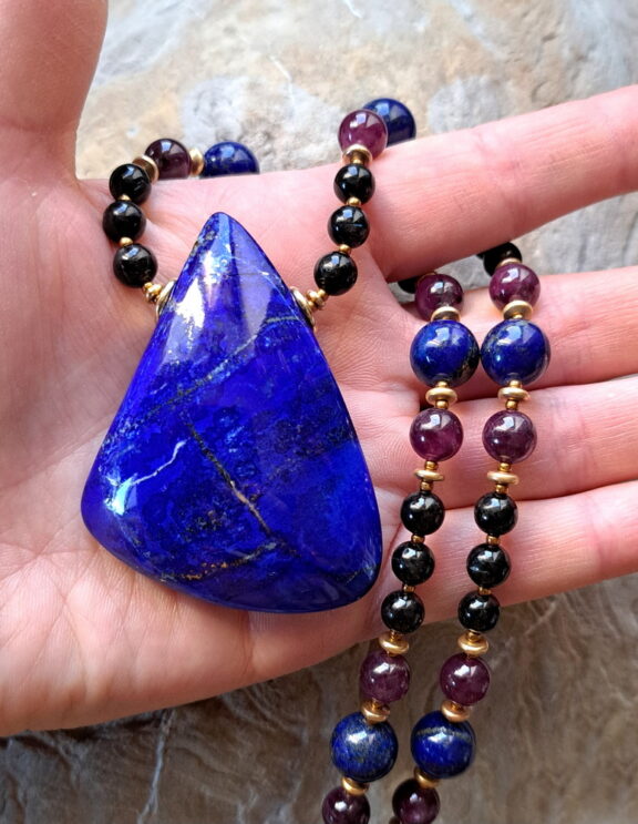 Lapislazuli Edelstein Anhänger xxl - handgeschliffen