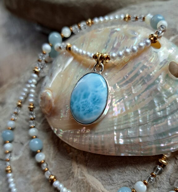 Larimar Amulett