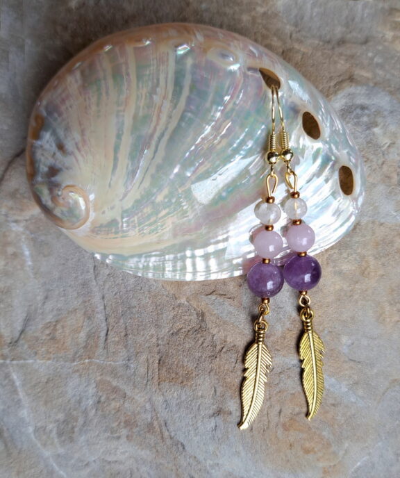 Lavendelquarz - Kunzit - Mondstein Perlenohrringe