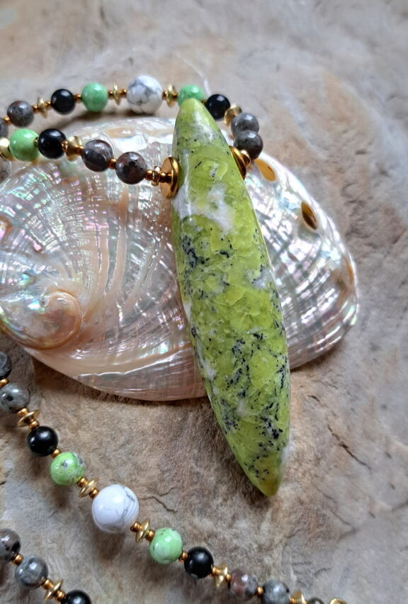 Lizardit Heilstein - Anhänger