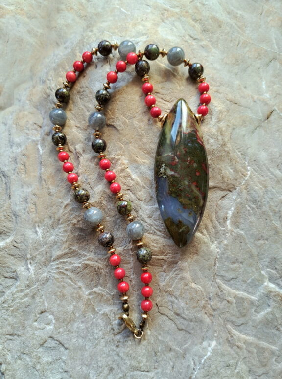 Moosachat Amulett Anhänger Edelsteinkette Heilsteinschmuck