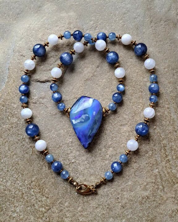 Boulderopal Anhänger Edelsteinkette Heilsteinschmuck