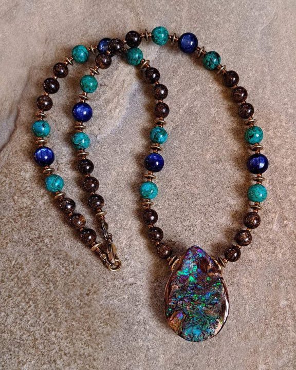 Boulderopal Anhänger Edelsteinkette Heilsteinschmuck