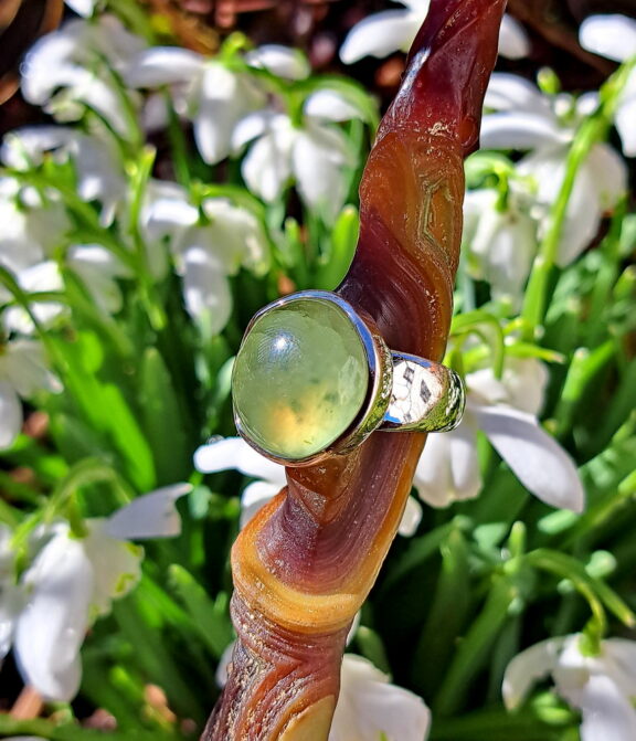 Prehnit Heilstein Ring