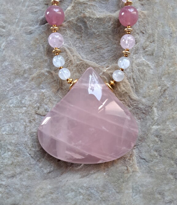 Rosenquarz Amulett XL