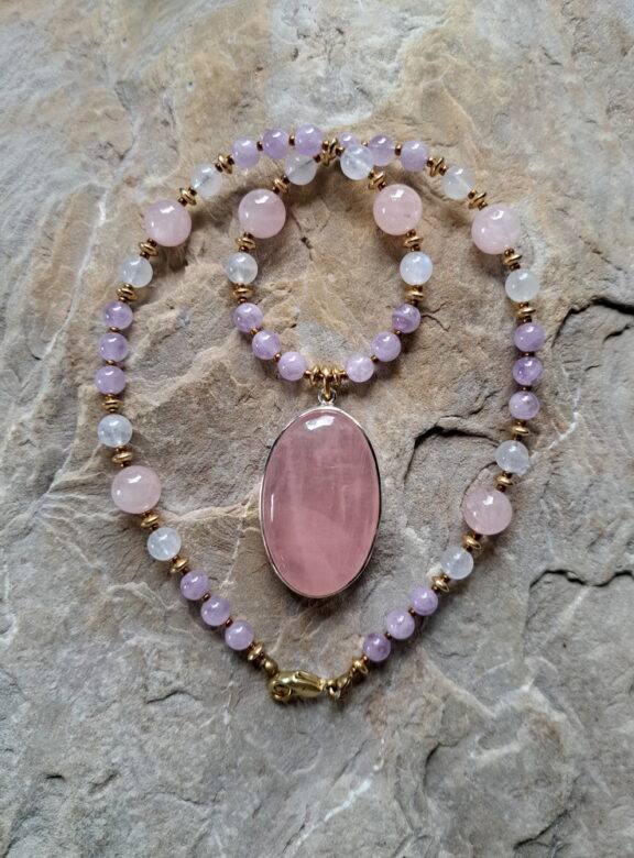 Rosenquarz Amulett Anhänger Edelsteinkette Heilsteinschmuck