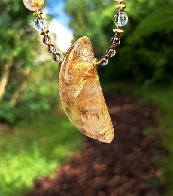 Rutilquarz Heilstein Amulett