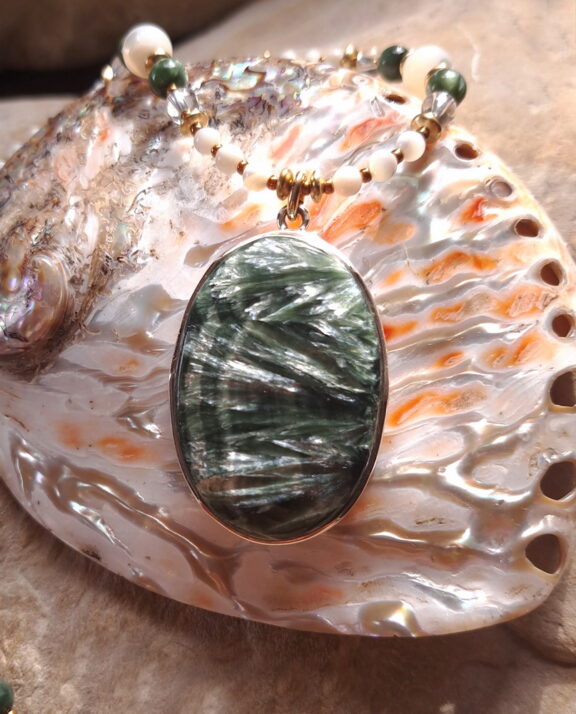 Seraphinit Heilstein Natursteinschmuck
