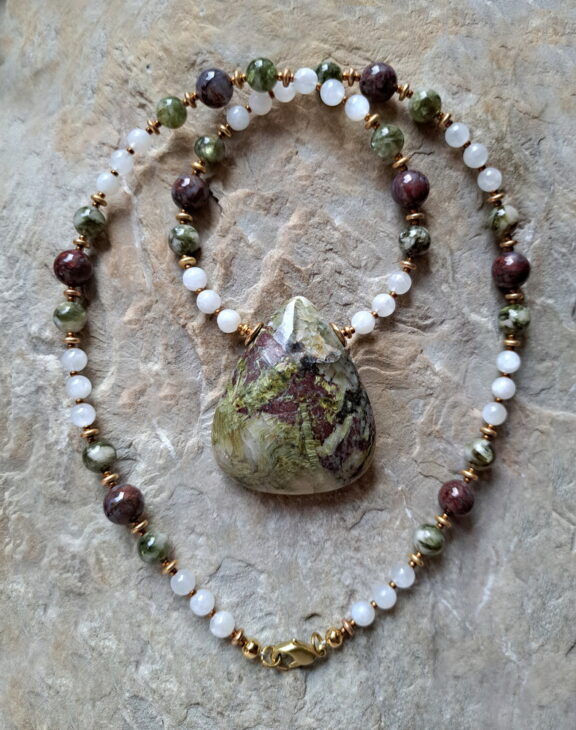 Strohstein Edelstein Kette - Natursteinschmuck