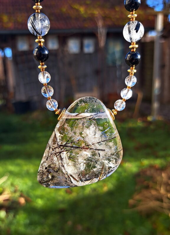 Turmalinquarz XXL Anhänger - handgeschliffen