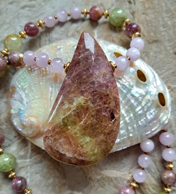 Handgeschliffener Wassermelonen Turmalin Naturstein Anhänger XL